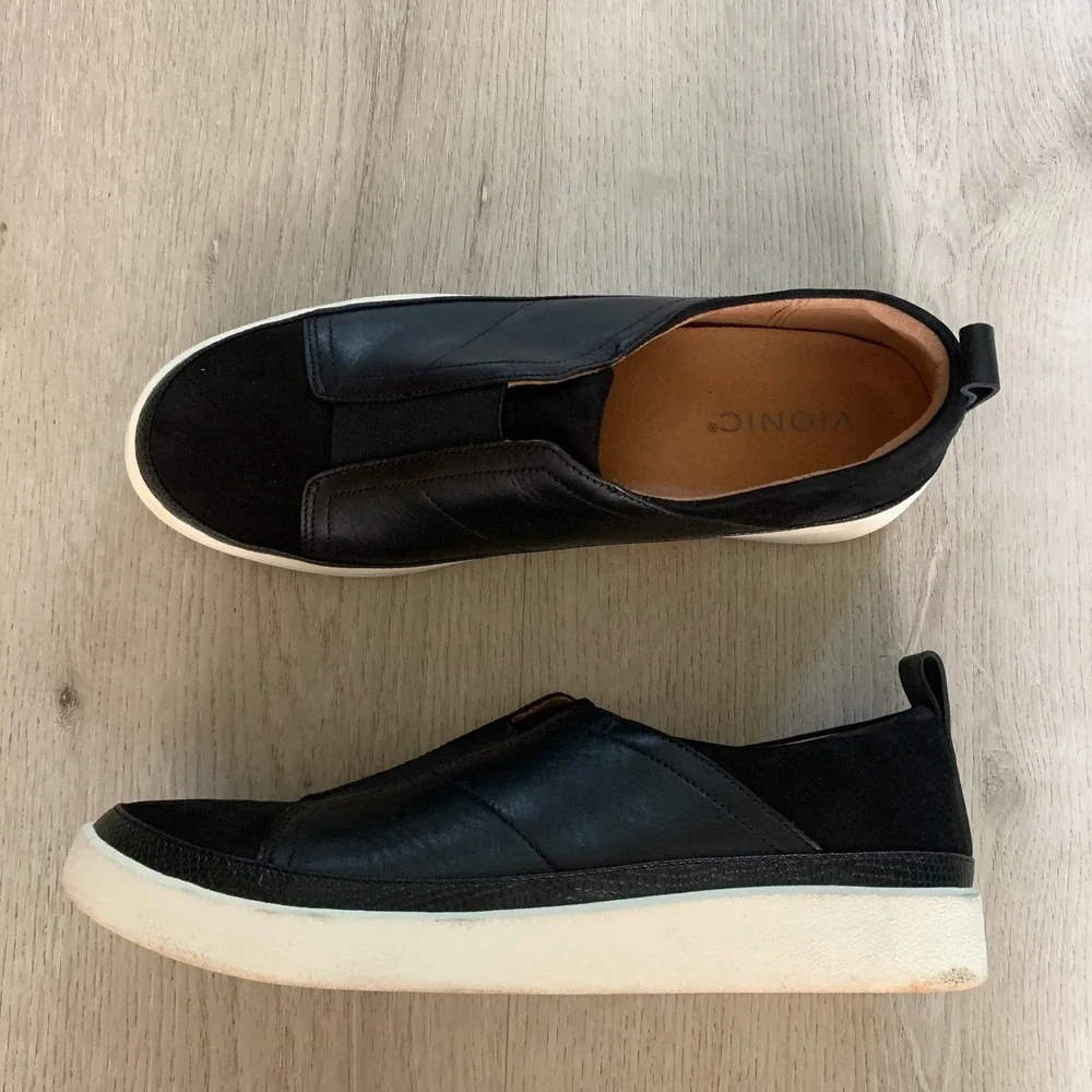 Vionic Zinah Black Leather Suede Slip On Sneakers Womens 10 Orthotic Platform